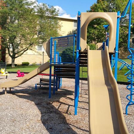 Honors Haven Retreat & Conference Hotel Ellenville Екстериор снимка