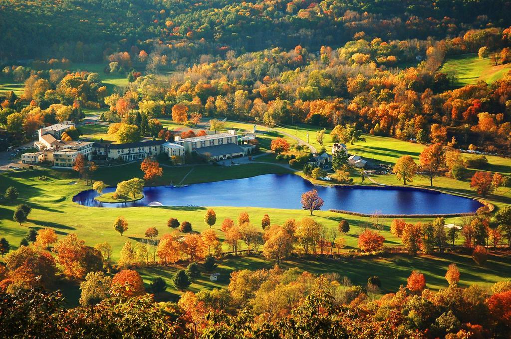 Honors Haven Retreat & Conference Hotel Ellenville Екстериор снимка