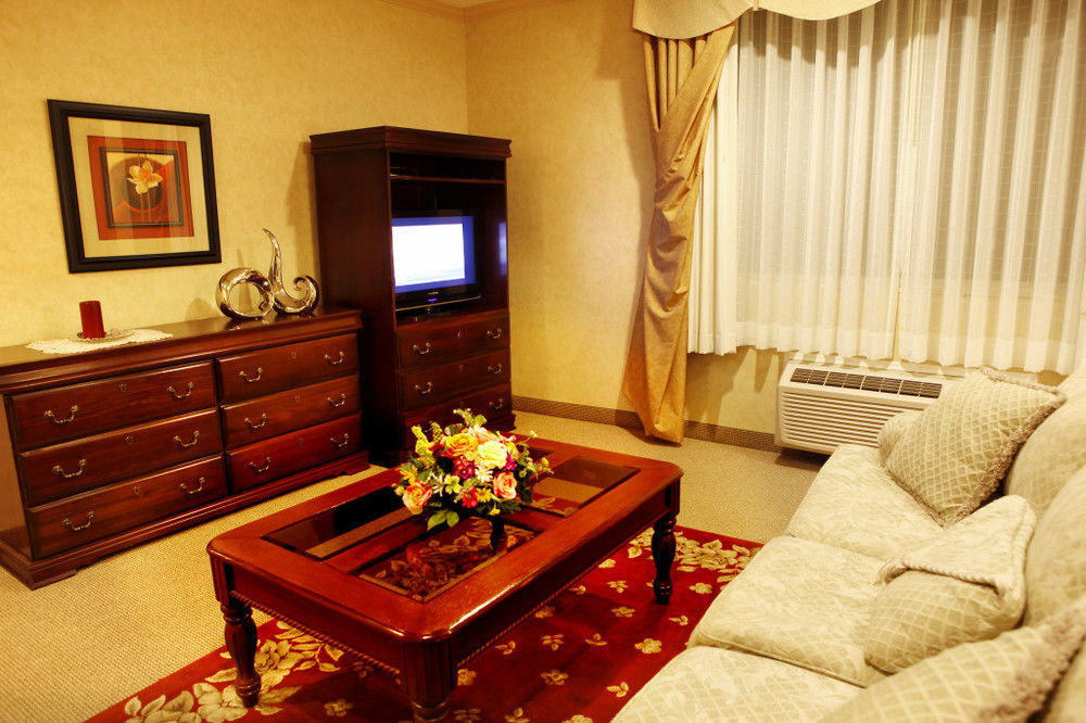 Honors Haven Retreat & Conference Hotel Ellenville Екстериор снимка